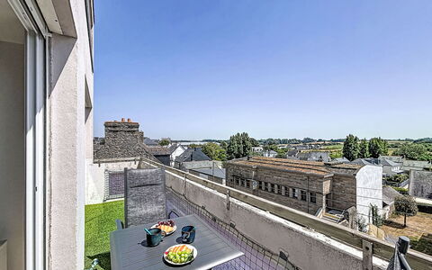 Résidence de la Mer: Appartamento, Zona Residenziale, Condominio, Illuminazione Diurna, Balcone