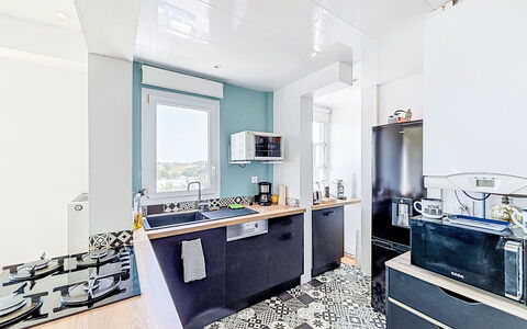 Résidence de la Mer: Cucina, Apparecchio Major, Elettrodomestico Da Cucina, Controsoffitto, Pavimentazione, Interior Design, Pavimento, Cucina Stufa, Mobilia, Soffitto