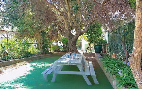 Le Moulin: Mobilia, Interior Design, Appartamento, Pavimento, Pavimentazione, Tavolo, Sedia, Soggiorno, Camera, Casa