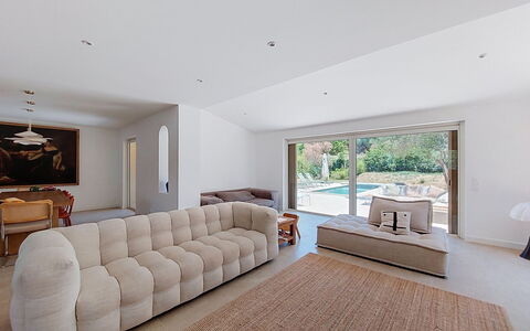 La Villa Nana: Mobilia, Interior Design, Appartamento, Pavimento, Pavimentazione, Tavolo, Sedia, Soggiorno, Camera, Casa