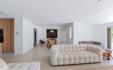 La Villa Nana: Mobilia, Interior Design, Appartamento, Pavimento, Pavimentazione, Tavolo, Sedia, Soggiorno, Camera, Casa