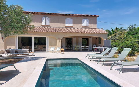 La Villa Nana: Mobilia, Interior Design, Appartamento, Pavimento, Pavimentazione, Tavolo, Sedia, Soggiorno, Camera, Casa