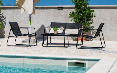 Vila Nik: Mobilia, Interior Design, Appartamento, Pavimento, Pavimentazione, Tavolo, Sedia, Soggiorno, Camera, Casa