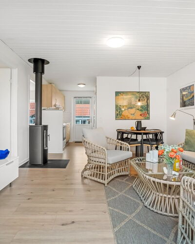 Ineke - 200M from the Sea