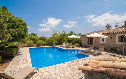 Can Toni: Piscina, Ricorrere, Flagstone, Mobili Da Esterno, Estate, Villa, Eco Hotel, Giochi D'Acqua, Lettino, Agriturismo