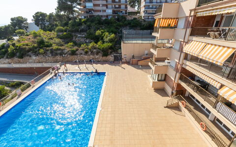 Faro Grande Salou: Zona Residenziale, Appartamento, Piscina, Ricorrere, Condominio, Resort Citta ', Balcone, Hotel, Località Balneare, Vacanza