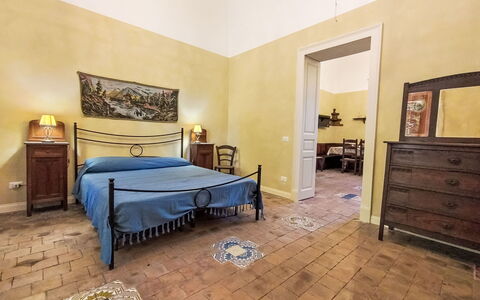 Il Giardino di Lara: Mobilia, Pavimentazione, Parete, Pavimento, Interior Design, Camera, Soffitto, Camera Da Letto, Letto, Cornice