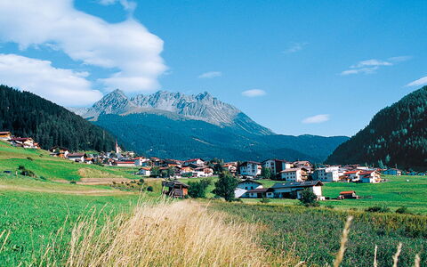 Apartment Bergkristall: Geografia Montane, Montagna, Collina, Highland, Paesaggio, Catena Montuosa, Pascolo, Hill Station, Pascolo, Area Rurale