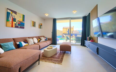 Art Villa Sansa: Arbusto, Giardino, Zona Residenziale, Comunita 'Impianto, Lotto, Groundcover, Landscaping, Backyard, Cortile