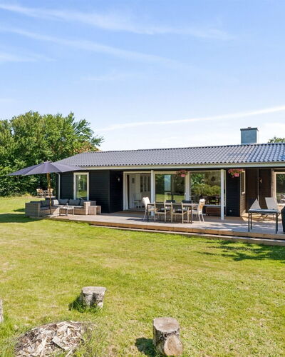 Antonie - 350M from the Sea