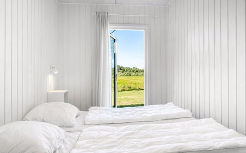 Tameran - from the Sea: Camera Da Letto, Bedding, Lenzuolo, Letto, Design, Plank, Illuminazione Diurna, Biancheria, Telaio Del Letto
