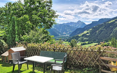 Brandnerhof: Geografia Montane, Verde, Mobilia, Paesaggio Naturale, Collina, Montagna, Mobili Da Esterno, Catena Montuosa, Paesaggio