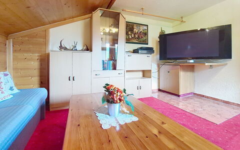 Brandnerhof: Interior Design, Legna, Soffitto, Mobilia, Pavimentazione, Pavimento, Camera, Soggiorno, Divano, Color Legno