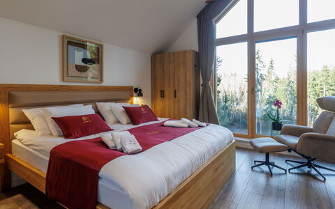 Valera Vita Forest: Interior Design, Mobilia, Pavimentazione, Legna, Pavimento, Soffitto, Camera, Camera Da Letto, Letto, Casa