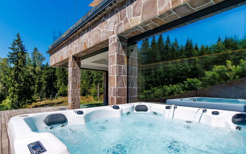 Valera Vita Forest: Piscina, Larice, Ricorrere, Landscaping, Eco Hotel, Sempreverde
