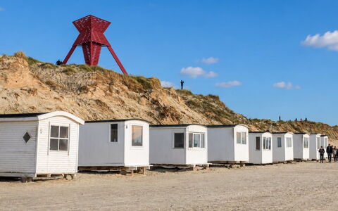 Henri - 700M from the Sea: Sabbia, Terreno, Spiaggia