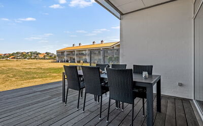 Svane - 70M from the Sea