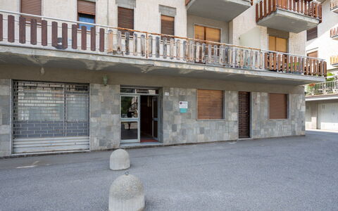 Raggio di Stella: Balcone, Color Legno, Pianta Della Casa, Mobili Da Esterno, Vaso Di Fiori