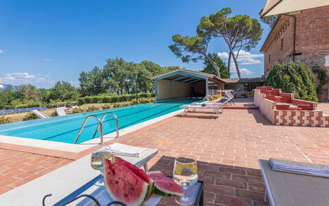 Antica Villa Merelli 12: Piscina, Ricorrere, Estate, Hacienda, Eco Hotel, Villa, Hotel, Resort Citta ', Giochi D'Acqua, Cortile