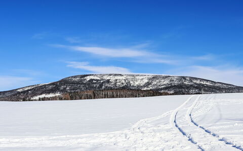 Cerny Dul 400: Cielo, Neve, Inverno, Geografia Montane, Montagna, Geomorfologia Glaciale, Terreno, Collina, Natura Selvaggia, Congelamento