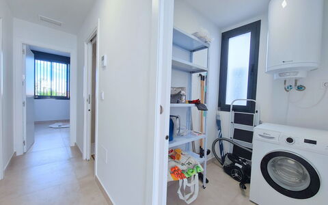 Kristal: Appartamento, Condominio, Balcone