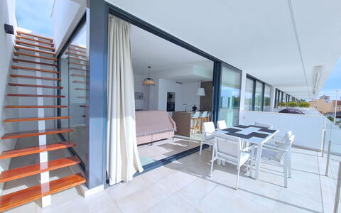 Kristal: Appartamento, Condominio, Balcone