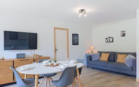 Le Nerey 2: Appartamento, Condominio, Balcone