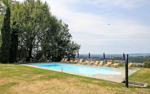 Annika: Blu, Albero, Tempo Libero, Piscina, Eco Hotel, Mobili Da Esterno, Shade, Parco