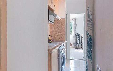 Les Nouvelles Mirandas: Blu, Piscina, Materiale Composito, Shade, Ricorrere, Estate, Hacienda, Villa, Centro Ricreativo