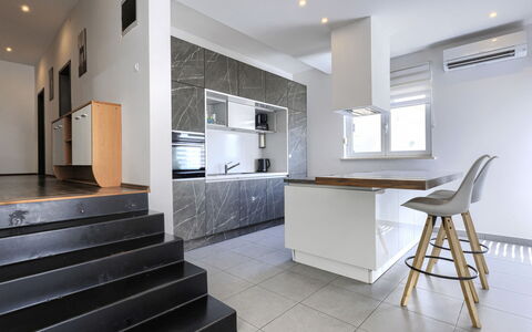 A.e.m: Interior Design, Pavimentazione, Pavimento, Mobilia, Soffitto, Legna, Cucina, Camera, Pavimento In Legno, Illuminazione