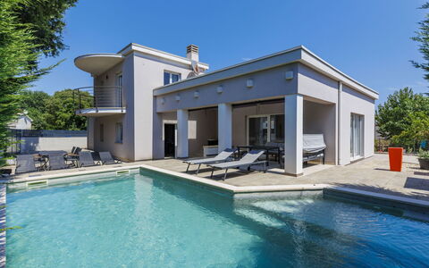 A.e.m: Blu, Zona Residenziale, Casa, Piscina, Estate, Dimora, Villa, Shade, Design, Hacienda