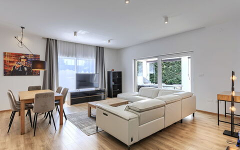 A.e.m: Interior Design, Mobilia, Pavimentazione, Pavimento, Divano, Pavimento In Legno, Legna, Soffitto, Camera, Soggiorno