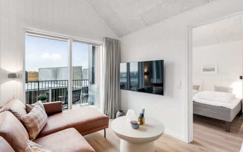 Thormund - 400M from the Sea: Interior Design, Soffitto, Mobilia, Pavimento, Pavimentazione, Casa, Appartamento, Lancia Cuscino, Camera, Soggiorno