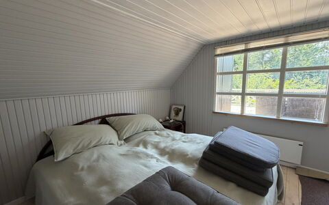 Lonneke - from the Sea: Legna, Camera Da Letto, Lenzuolo, Soffitto, Bedding, Interior Design, Pavimento, Pavimentazione, Letto, Biancheria