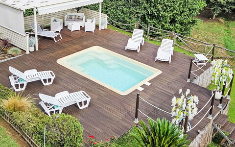 Casa Lulù: Piscina, Mobili Da Esterno, Mobilia, Ombrello, Ricorrere, Sedia, Giardino, Deck, Tempo Libero, Shade