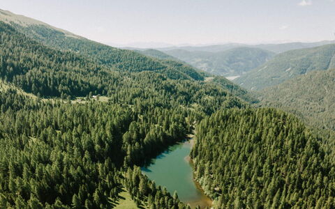 02 Nth056 18G Sup Chalet mit Sauna und Hot Tub 2 e: Ambiente Naturale, Geografia Montane, Paesaggio Naturale, Montagna, Highland, Natura Selvaggia, Foresta, Collina, Ecoregione, Paesaggio