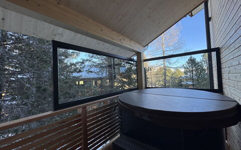 02 Nth052 18C Sup Chalet mit Sauna und Hot Tub 2 e: Casa, Arbusto, Casa, Zona Residenziale, Estate, Villetta, Hacienda, Cortile, Shade, Prato
