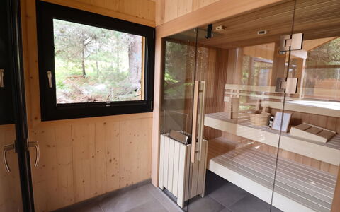 02 Nth053 18D Sup Chalet mit Sauna und Hot Tub 2 e: Costruzione, Casa, Finestra, Casa, Tetto, Zona Residenziale, Arbusto, Villetta, Lotto