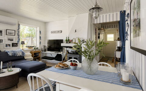 Havsdrömmen: Casa, Arbusto, Casa, Zona Residenziale, Estate, Villetta, Hacienda, Cortile, Shade, Prato