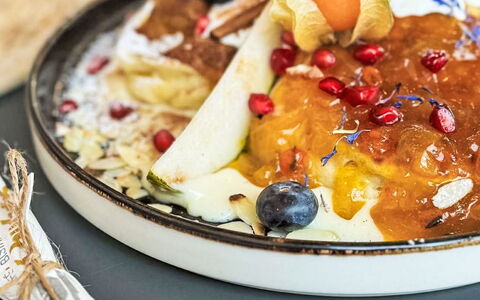 Máchova Roubenka: Cibo, Ingrediente, Tavola, Produrre, Frutta, Dolce, Prima Colazione