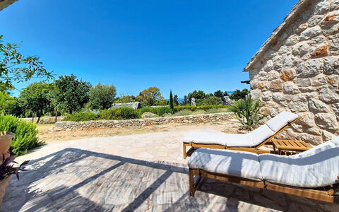 Bilušić: Piscina, Balcone, Appartamento, Ricorrere, Estate, Villa, Hotel, Hacienda, Resort Citta ', Cortile