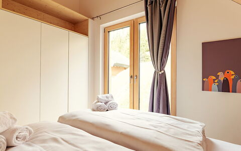 Niederwölz 602: Interior Design, Mobilia, Legna, Pavimento, Pavimentazione, Camera Da Letto, Tessile, Letto, Camera, Illuminazione