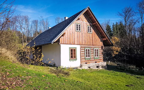 U Kazíků: Costruzione, Finestra, Casa, Casa, Villetta, Tetto, Area Rurale, Insediamento Umano, Agriturismo, Raccordo