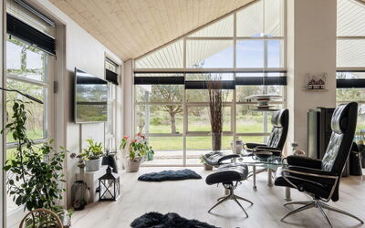 Wreth - 1.5Km from the Sea