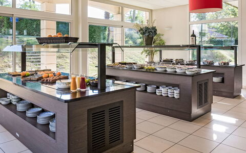 Barbaste 602: Controsoffitto, Natural Foods, Hotel, Ricorrere, Cibo, Pianta Della Casa, Cabinetry