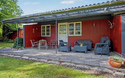 Aasta - 500M from the Sea: Villetta, Porta, Shade, Giardino, Cortile, Backyard, Prato, Edifici Giardino, Sedia, Raccordo