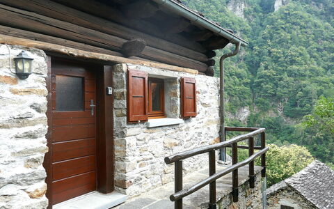 Rustico Grace: Blu, Balcone, Corrimano, Appartamento, Recinzione, Mare, Ricorrere, Condominio, Piscina, Hotel