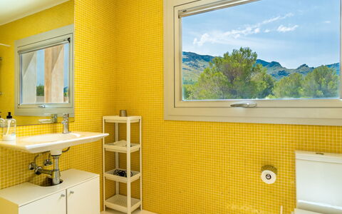 Villa Brisa: Blu, Balcone, Corrimano, Appartamento, Recinzione, Mare, Ricorrere, Condominio, Piscina, Hotel