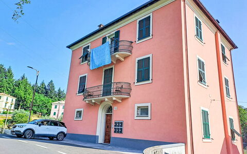 La Casa di Tea: Blu, Balcone, Corrimano, Appartamento, Recinzione, Mare, Ricorrere, Condominio, Piscina, Hotel