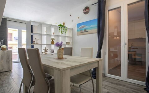 Domus de Mar: Blu, Balcone, Corrimano, Appartamento, Recinzione, Mare, Ricorrere, Condominio, Piscina, Hotel